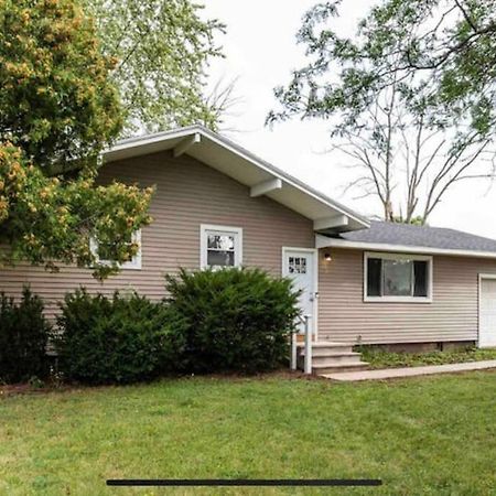 Amazing Ranch Mins Away From Airprt/Rit/Dwtn/Uofr Rochester Exterior foto